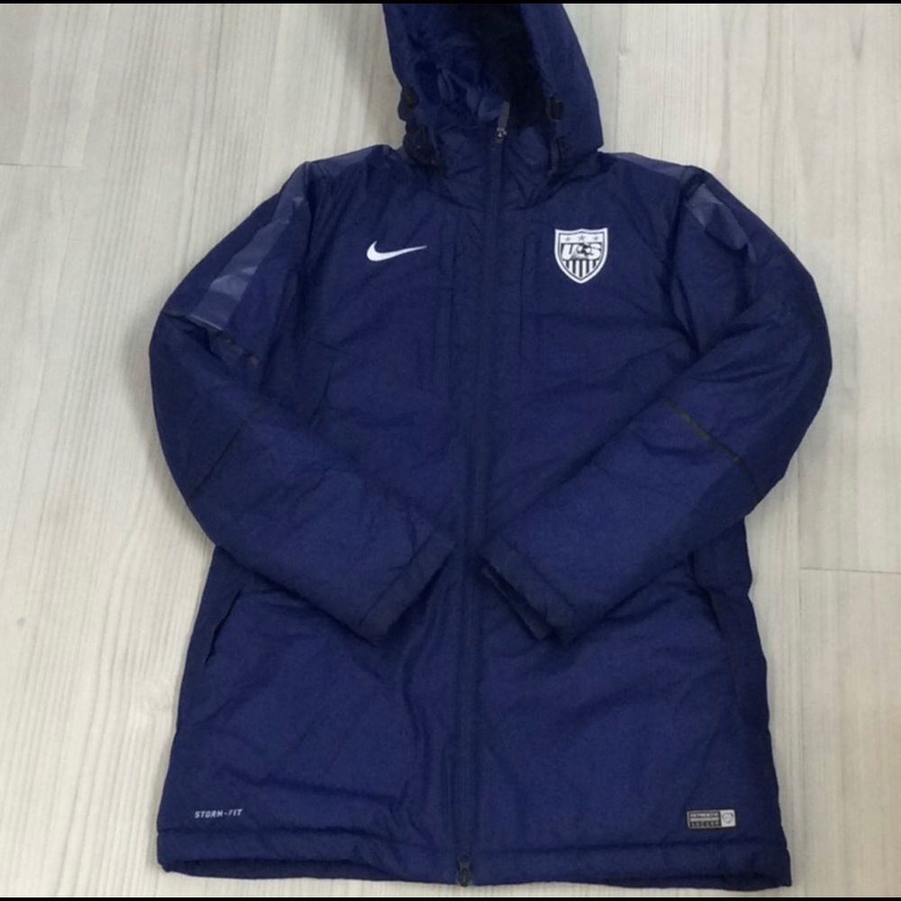⚽️ HTF Nike USWNT USA Womens Soccer National Team 2015 Storm Fit Sideline Parka